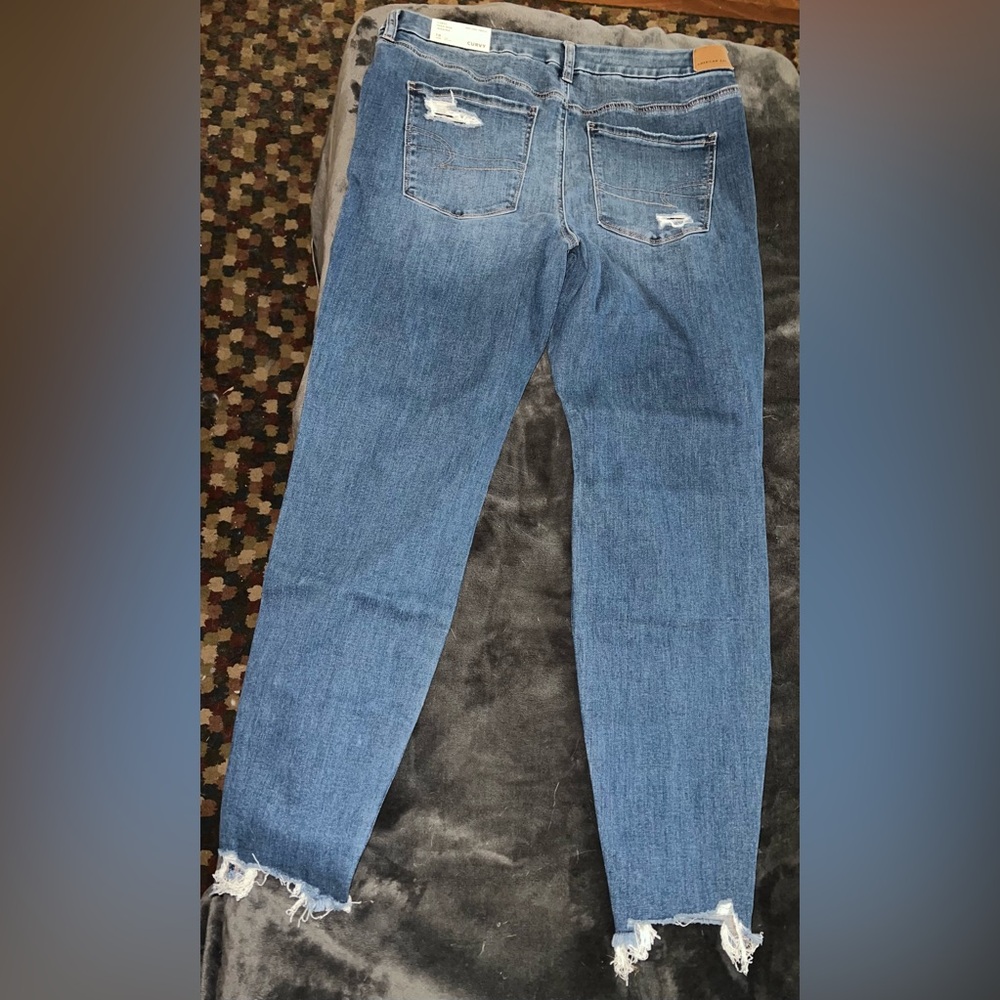 AE Next Level Curvy Patched High-Waisted Jegging Size 18 Long New with tags - Picture 10 of 16